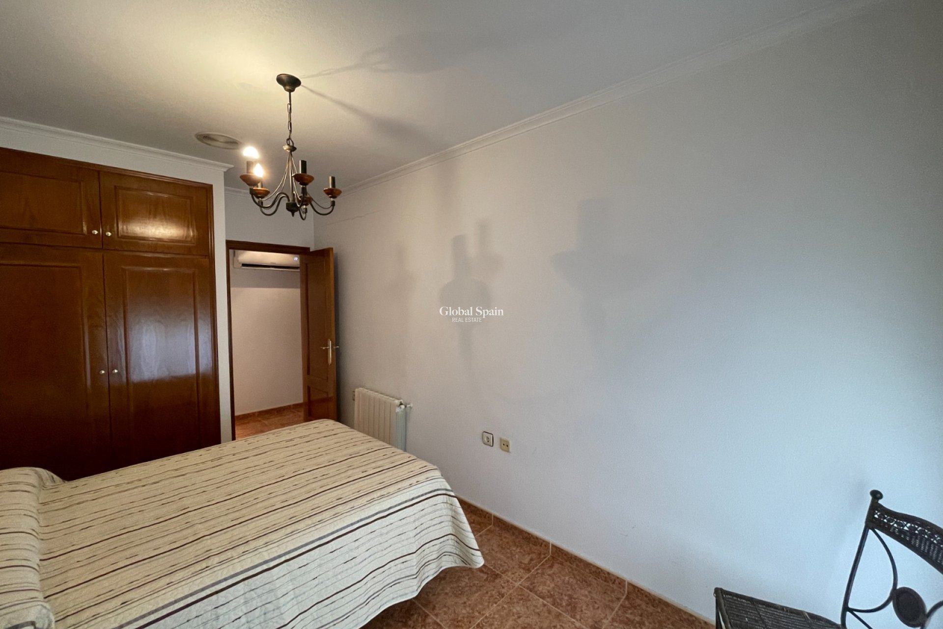 Wederverkoop - HUIS -
FORMENTERA DEL SEGURA - Costa Blanca