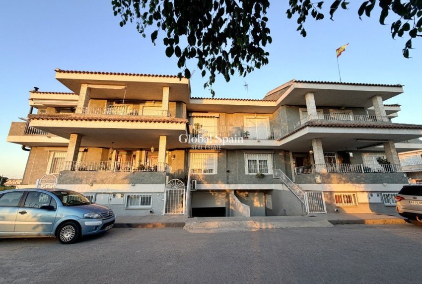 Wederverkoop - HUIS -
FORMENTERA DEL SEGURA - Costa Blanca