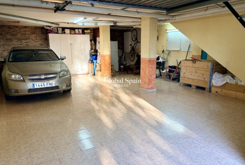 Wederverkoop - HUIS -
FORMENTERA DEL SEGURA - Costa Blanca