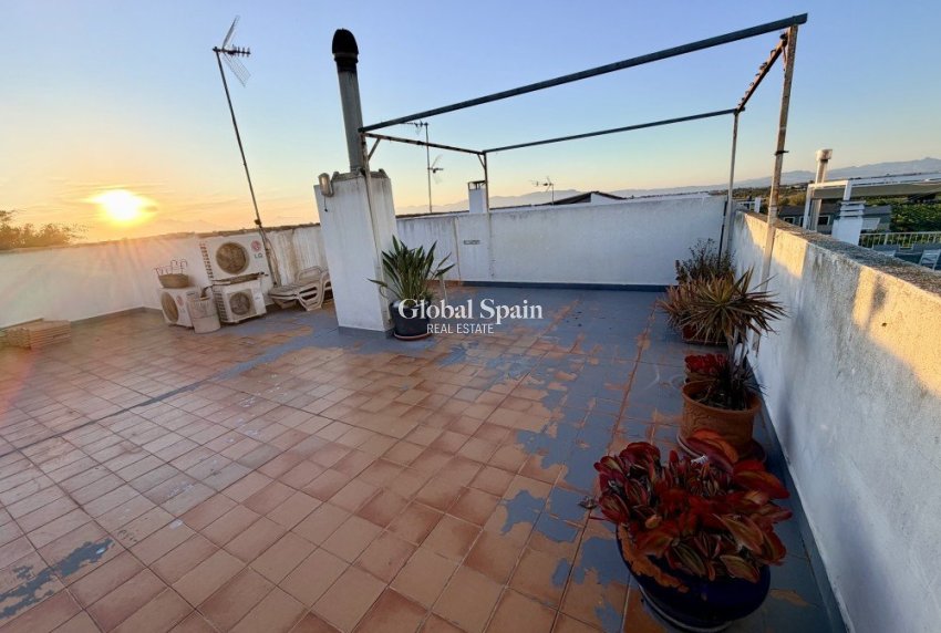 Wederverkoop - HUIS -
FORMENTERA DEL SEGURA - Costa Blanca