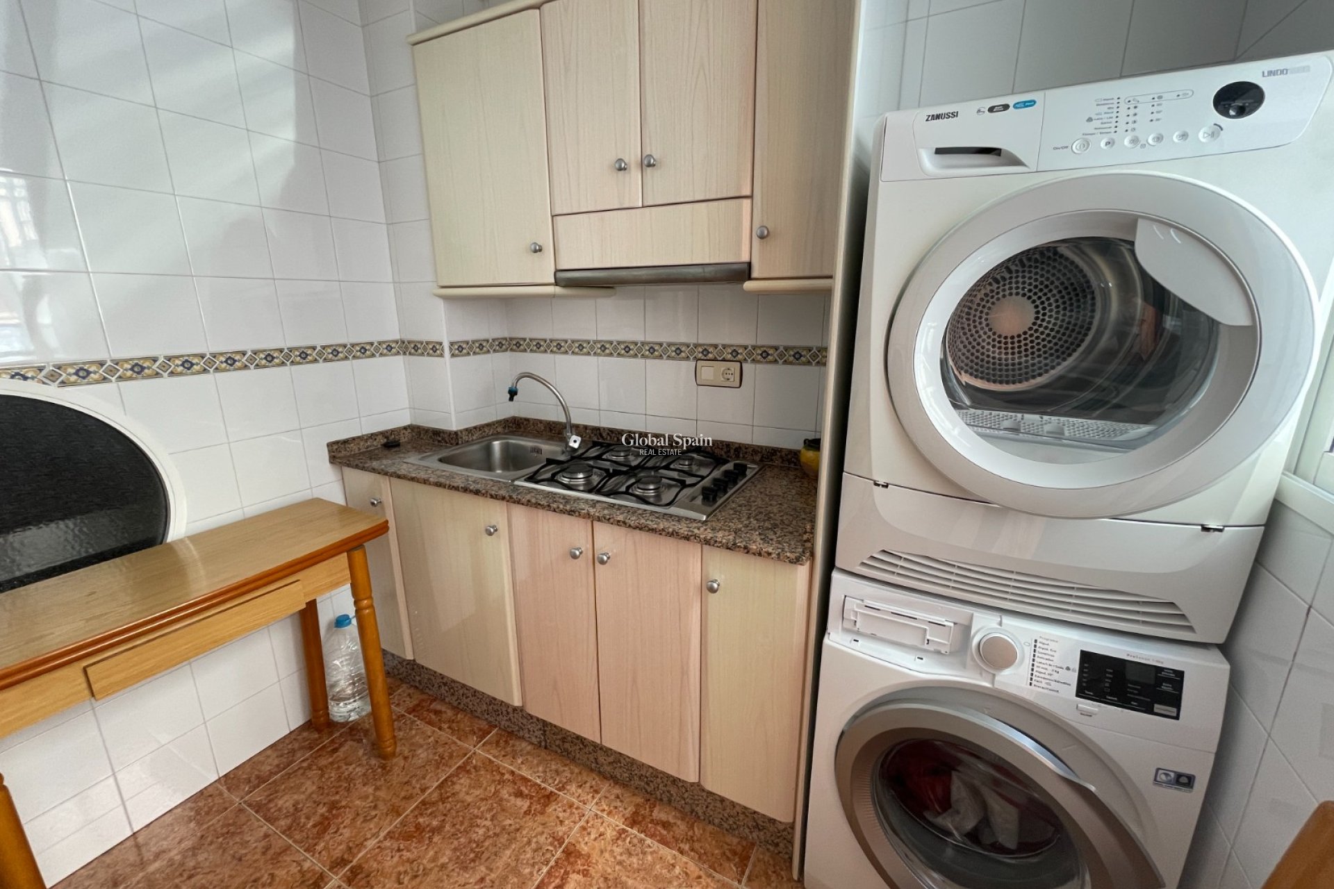 Wederverkoop - HUIS -
FORMENTERA DEL SEGURA - Costa Blanca