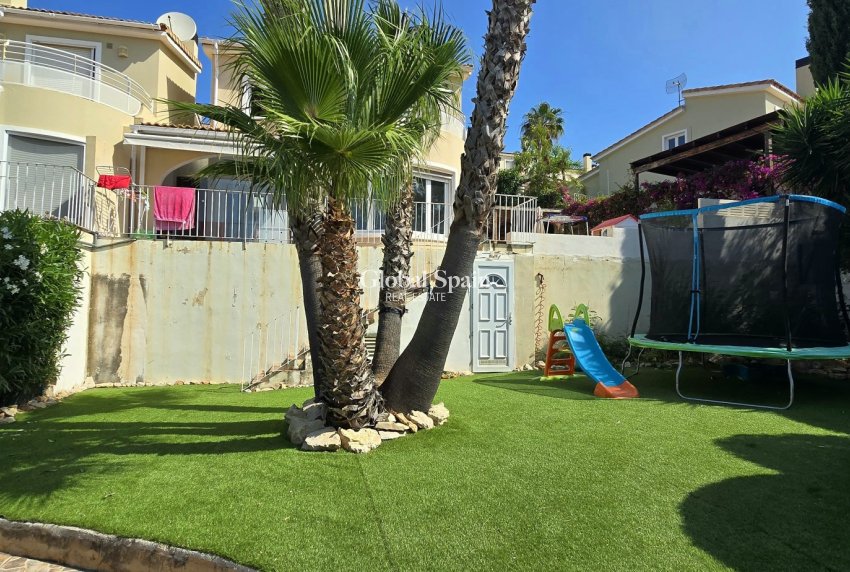 Wederverkoop - HUIS -
GATA DE GORGOS - Gata de Gorgos