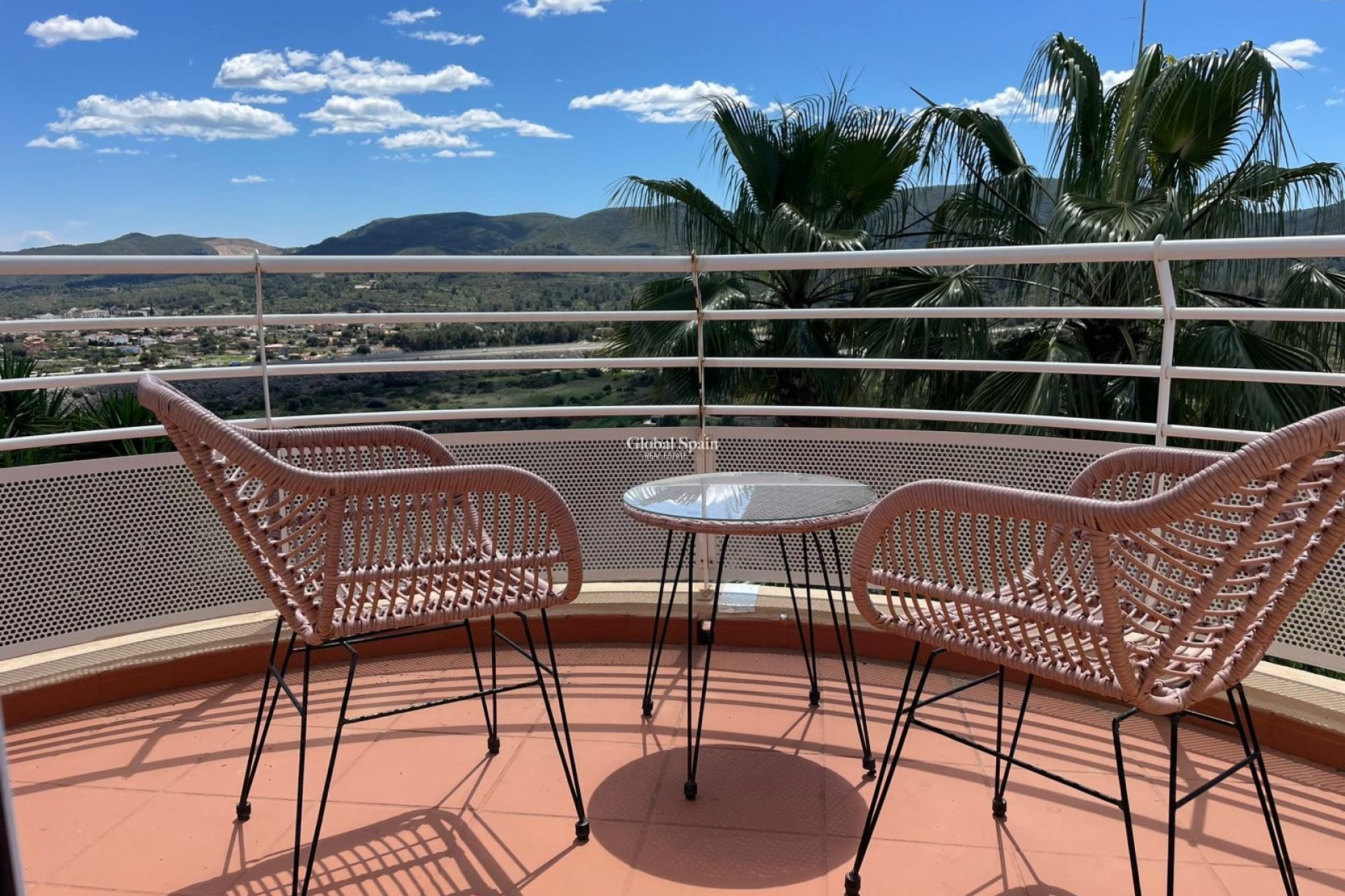 Wederverkoop - HUIS -
GATA DE GORGOS - Gata de Gorgos