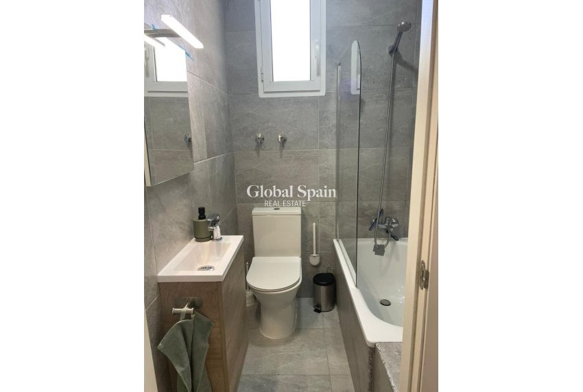 Wederverkoop - HUIS -
GATA DE GORGOS - Gata de Gorgos