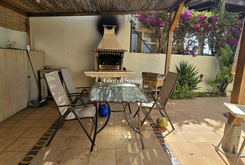 Wederverkoop - HUIS -
GATA DE GORGOS - Gata de Gorgos