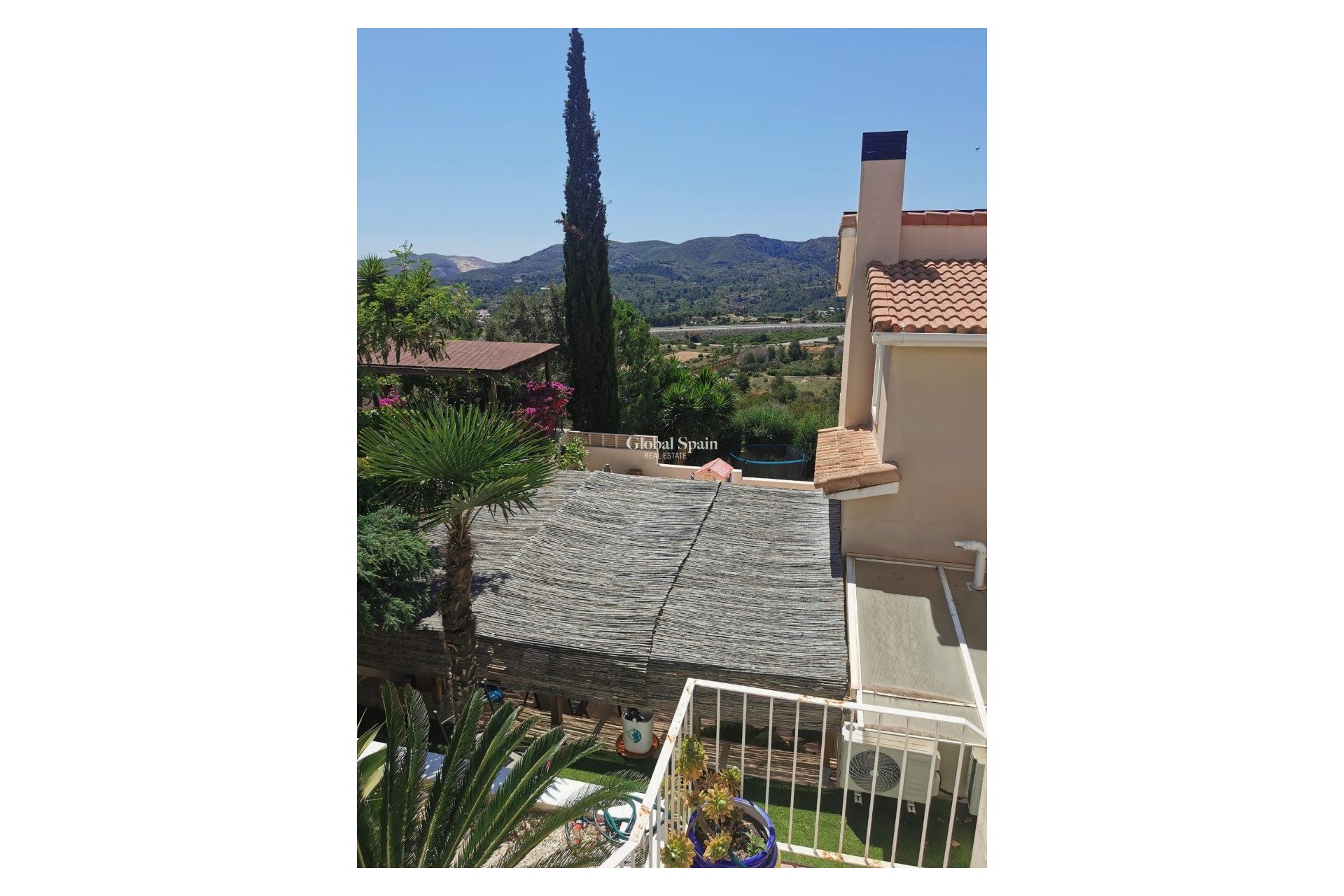 Wederverkoop - HUIS -
GATA DE GORGOS - Gata de Gorgos