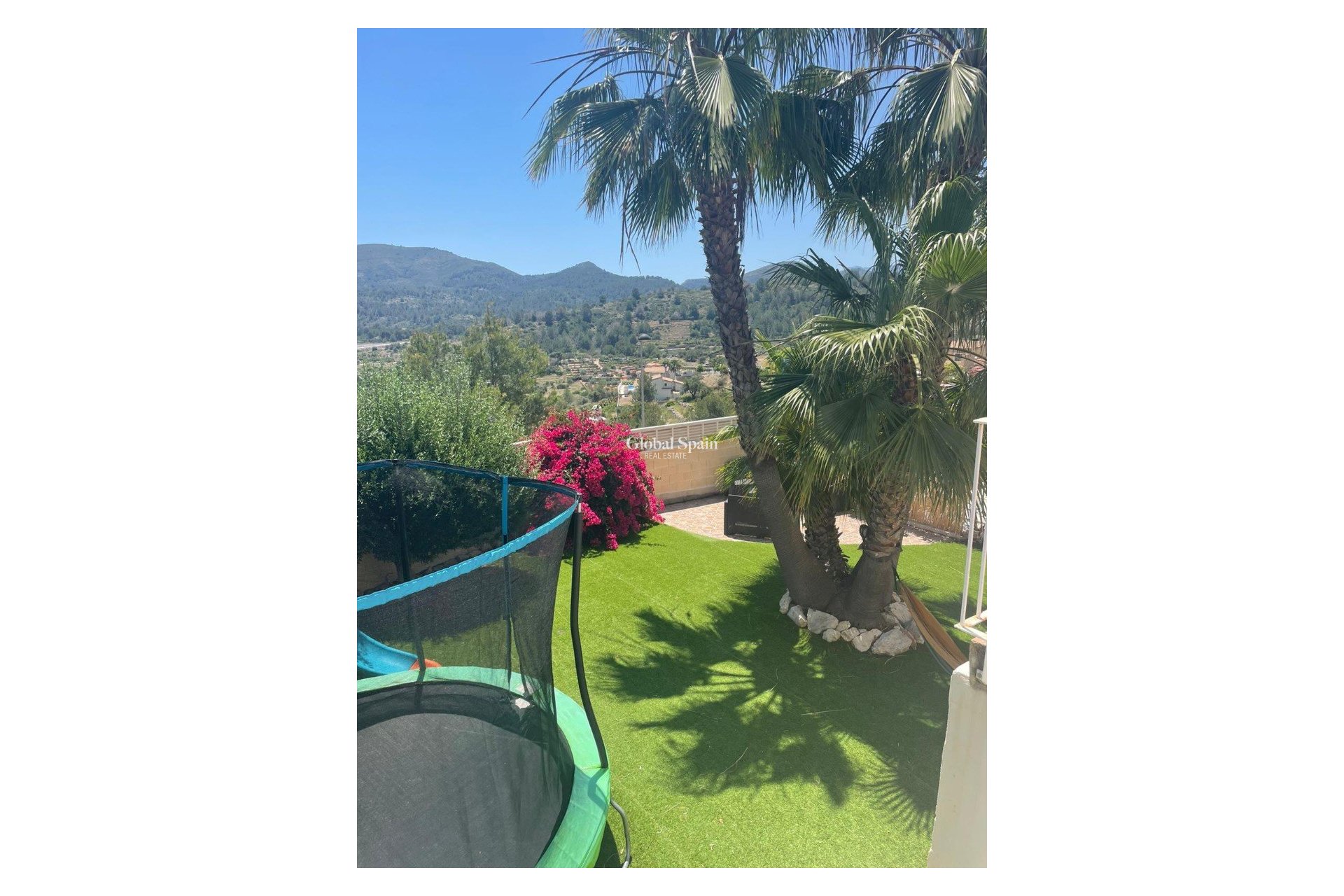 Wederverkoop - HUIS -
GATA DE GORGOS - Gata de Gorgos