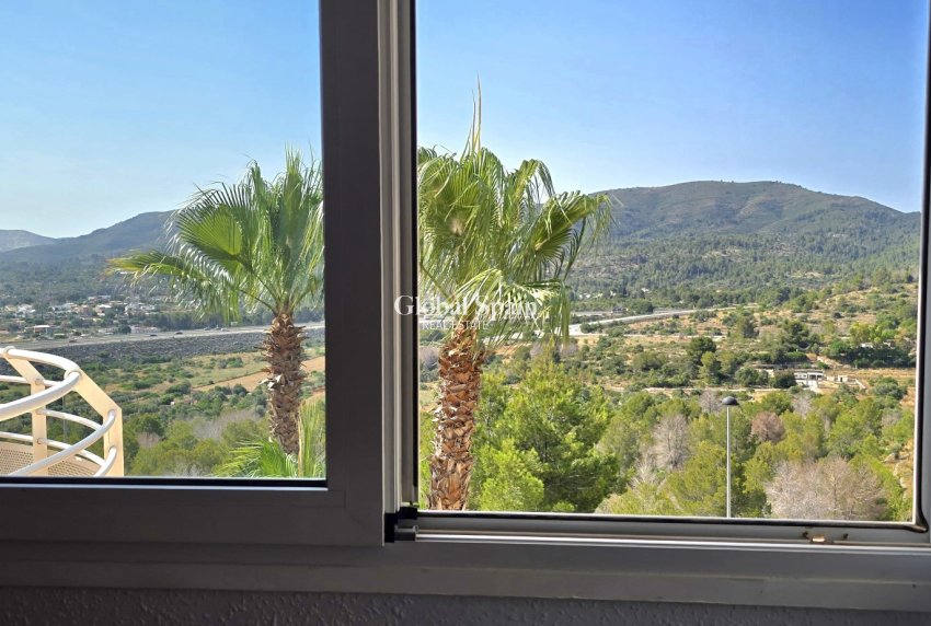 Wederverkoop - HUIS -
GATA DE GORGOS - Gata de Gorgos