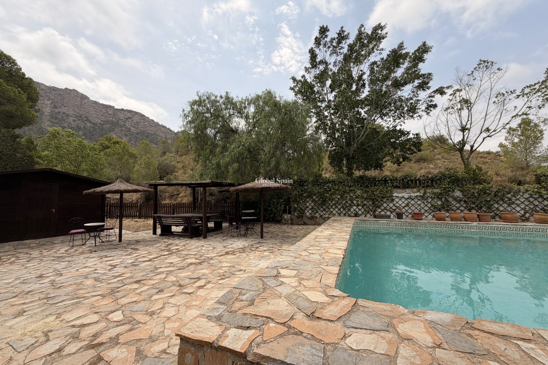 Wederverkoop - HUIS -
GEA Y TRUYOLS - Sierra de Columbares Natural Park