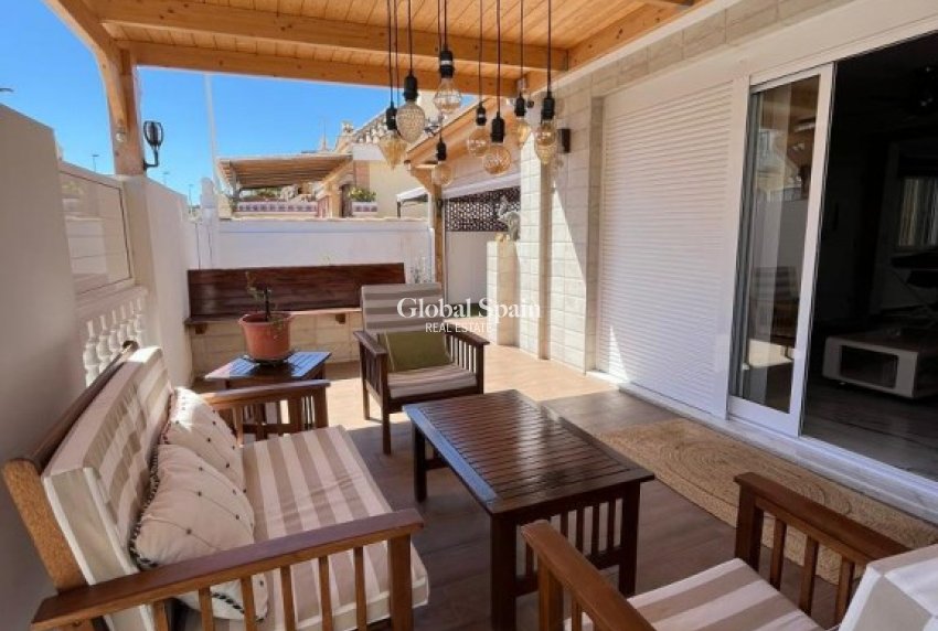 Wederverkoop - HUIS -
GRAN ALACANT - Costa Blanca