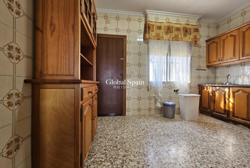 Wederverkoop - HUIS -
GUARDAMAR DEL SEGURA - Buenavista