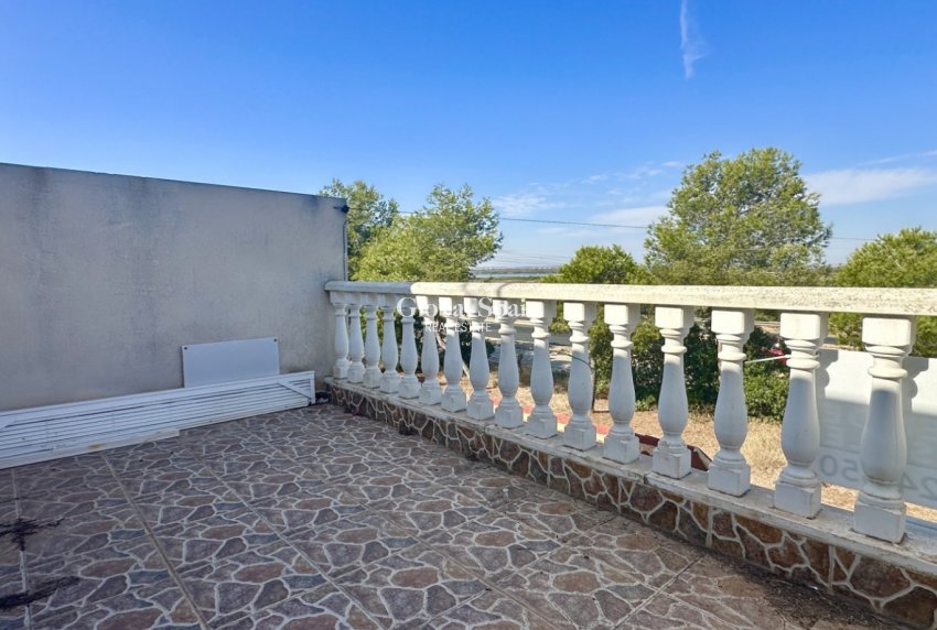 Wederverkoop - HUIS -
GUARDAMAR DEL SEGURA - Costa Blanca