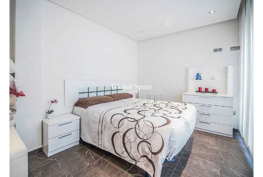 Wederverkoop - HUIS -
GUARDAMAR DEL SEGURA - Costa Blanca