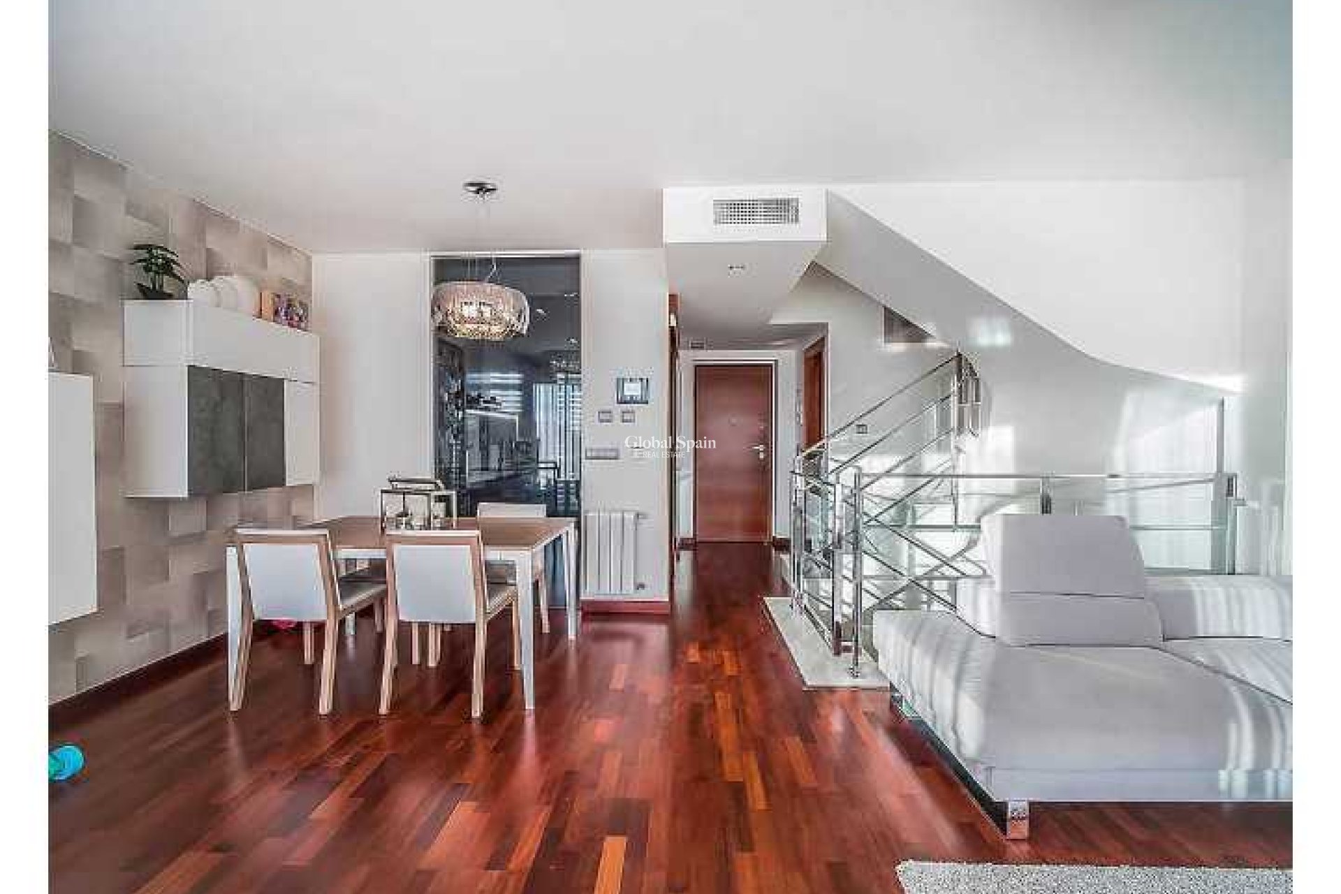 Wederverkoop - HUIS -
GUARDAMAR DEL SEGURA - Costa Blanca