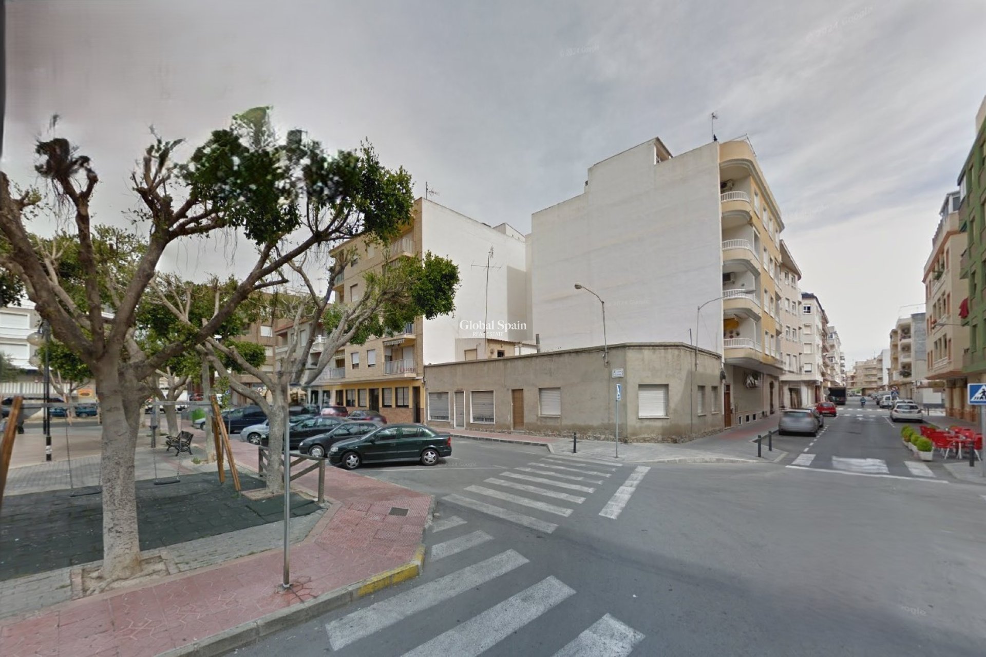 Wederverkoop - HUIS -
GUARDAMAR DEL SEGURA - Costa Blanca