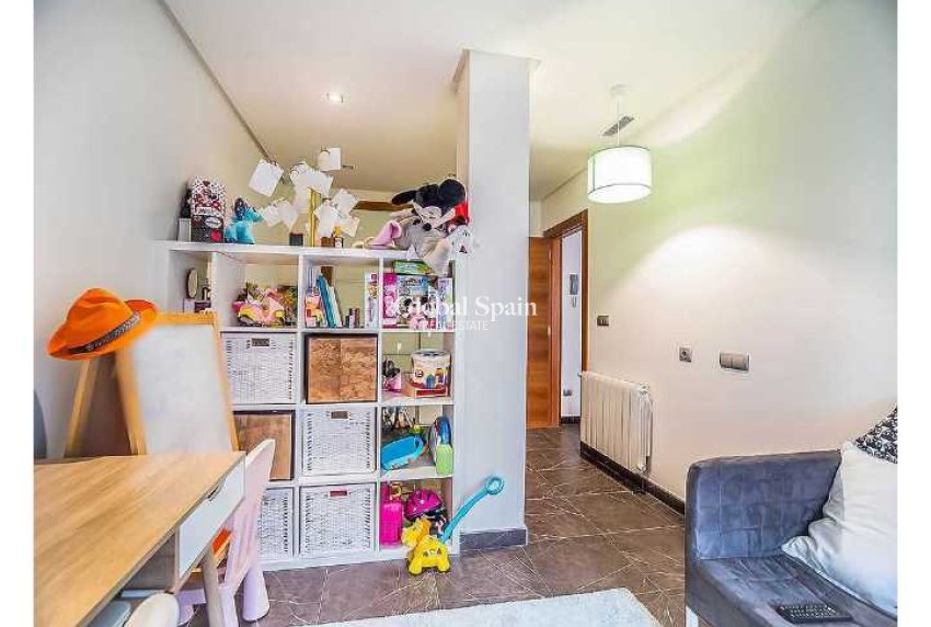 Wederverkoop - HUIS -
GUARDAMAR DEL SEGURA - Costa Blanca