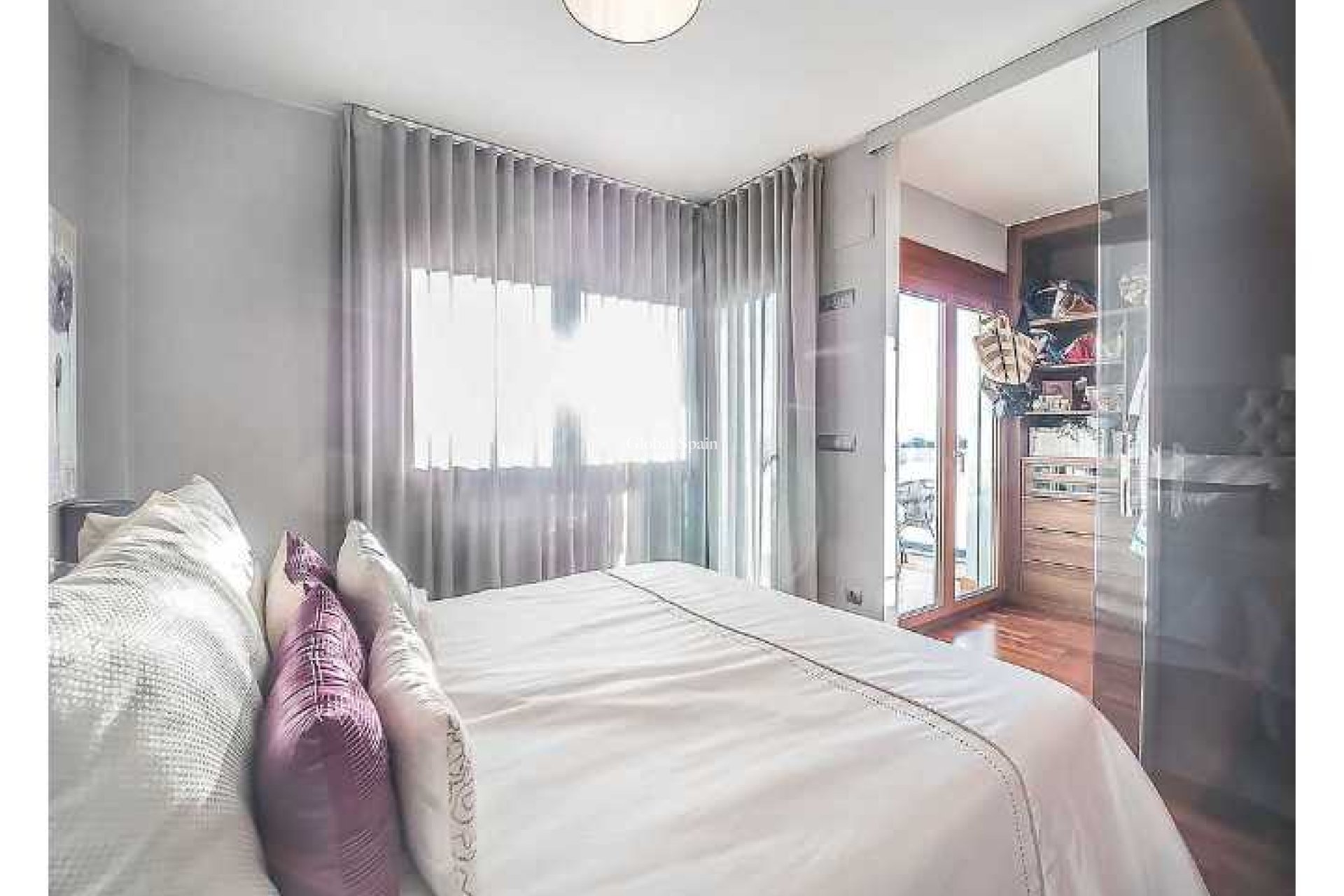 Wederverkoop - HUIS -
GUARDAMAR DEL SEGURA - Costa Blanca