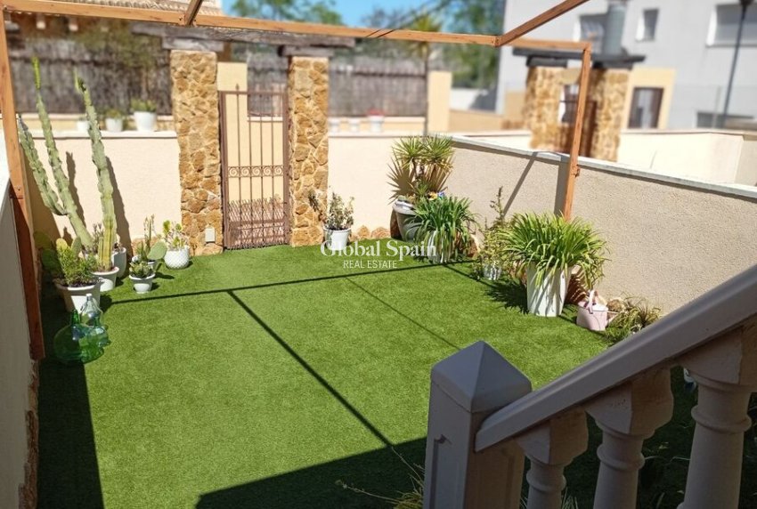 Wederverkoop - HUIS -
GUARDAMAR DEL SEGURA - Costa Blanca