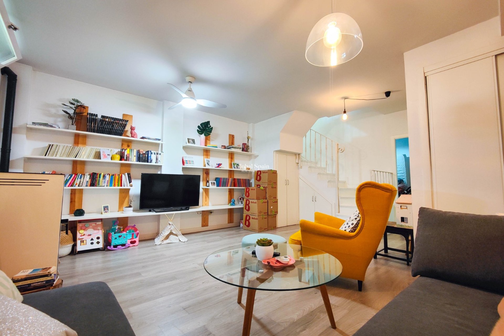 Wederverkoop - HUIS -
GUARDAMAR DEL SEGURA - Costa Blanca