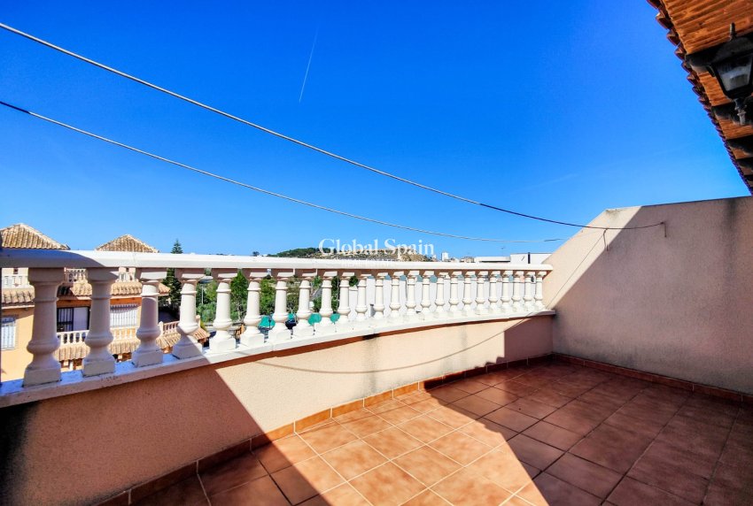 Wederverkoop - HUIS -
GUARDAMAR DEL SEGURA - Costa Blanca