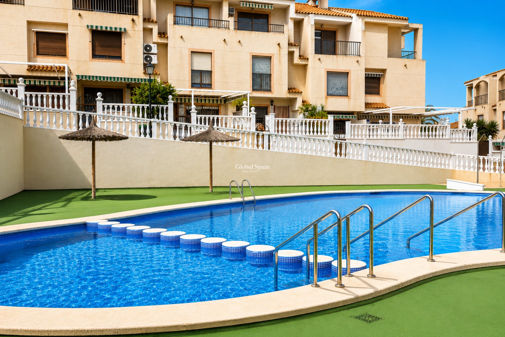 Wederverkoop - HUIS -
GUARDAMAR DEL SEGURA - Costa Blanca