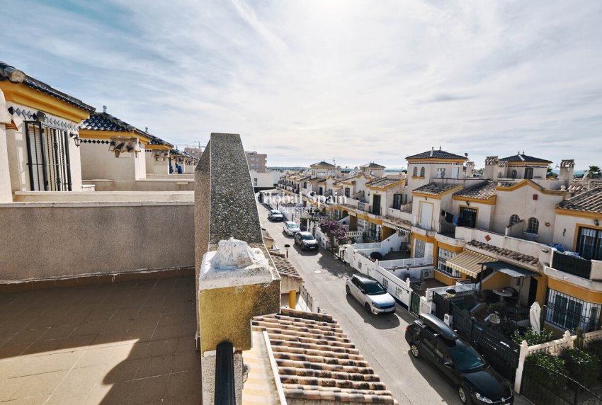 Wederverkoop - HUIS -
GUARDAMAR DEL SEGURA - EL RASO