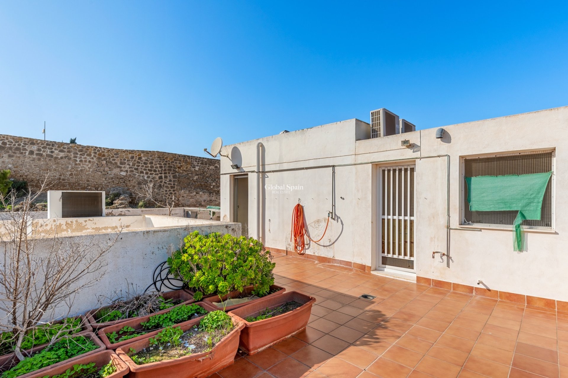 Wederverkoop - Huis -
GUARDAMAR DEL SEGURA