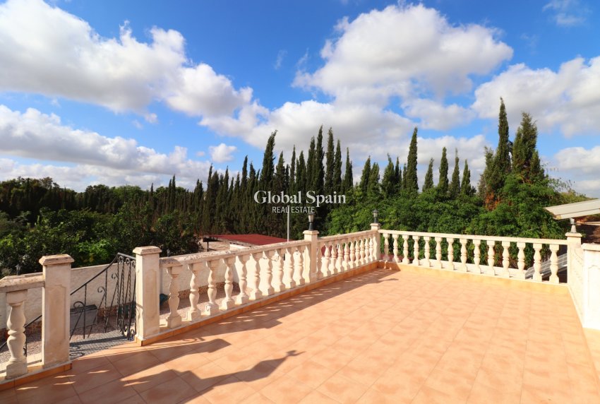 Wederverkoop - HUIS -
Heredades - Heredades - Country