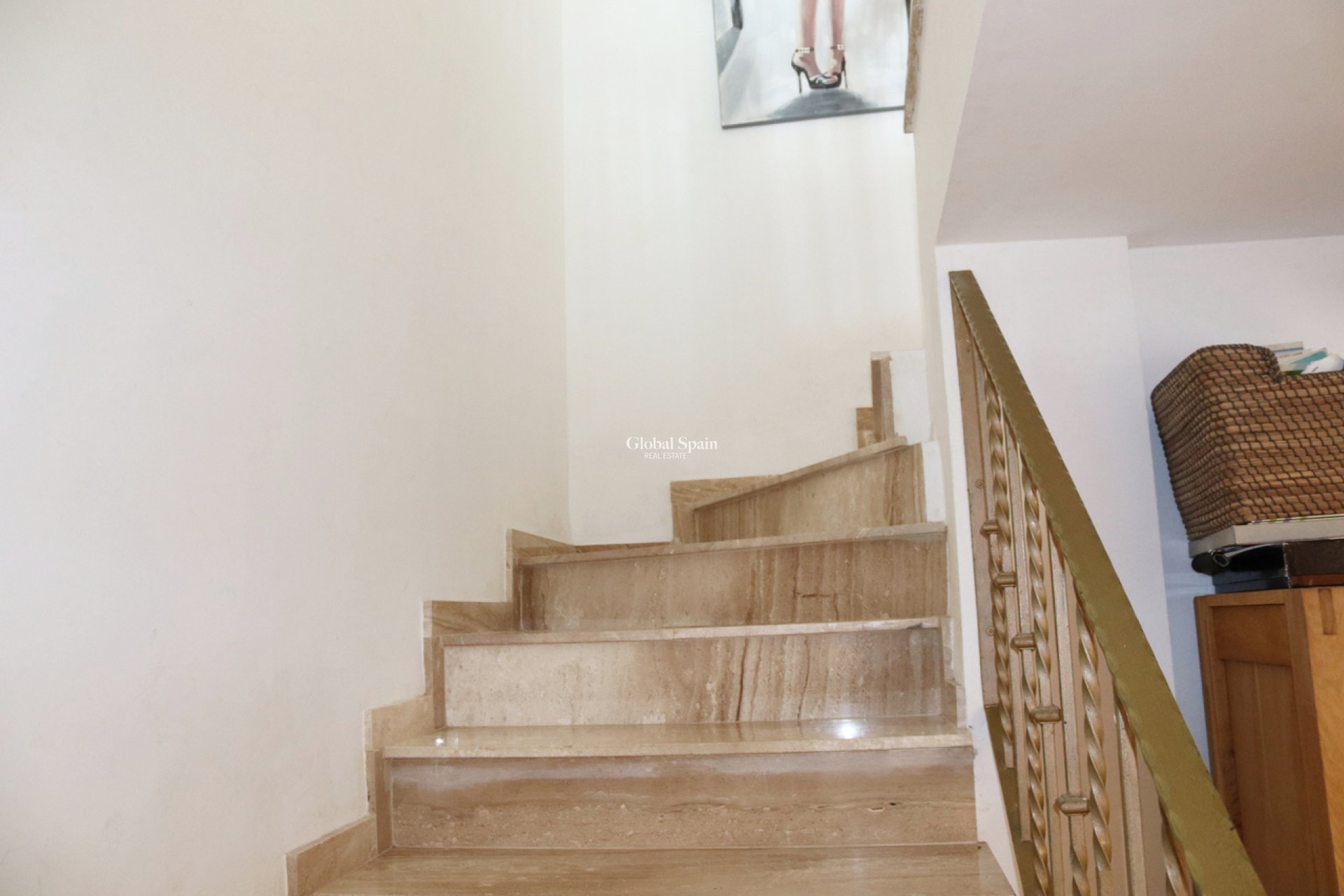 Wederverkoop - HUIS -
JALÓN - Inland