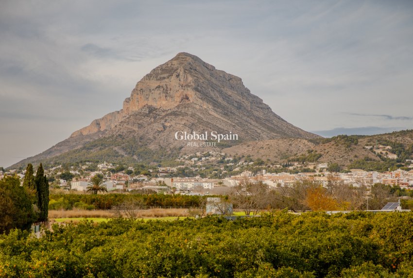 Wederverkoop - HUIS -
JÁVEA - Costa Blanca