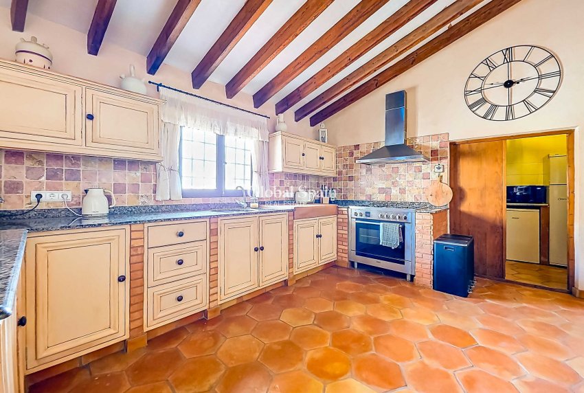 Wederverkoop - HUIS -
LA ALBERQUILLA - La Alberquilla