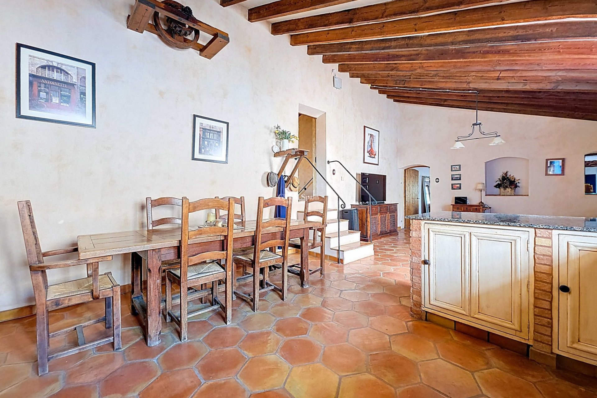 Wederverkoop - HUIS -
LA ALBERQUILLA - La Alberquilla