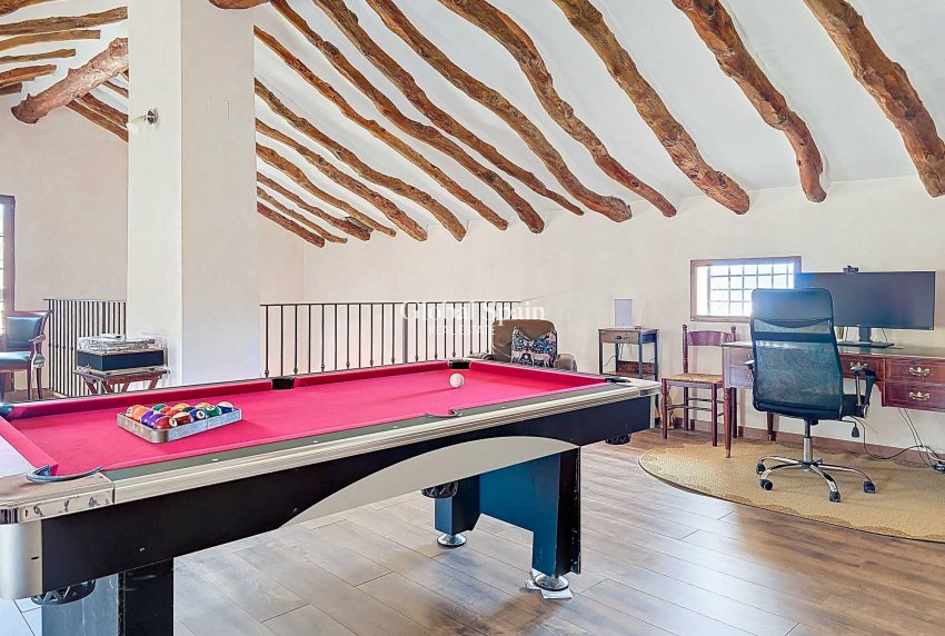 Wederverkoop - HUIS -
LA ALBERQUILLA - La Alberquilla