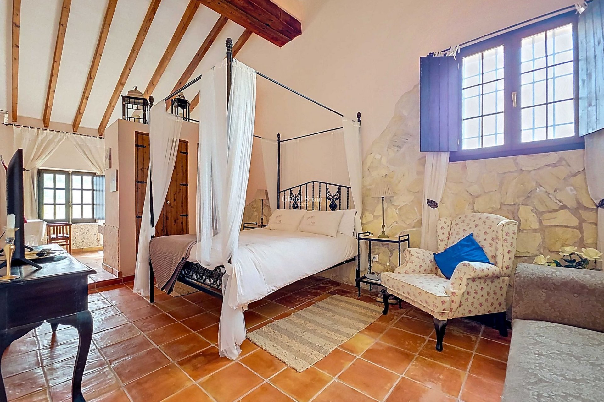 Wederverkoop - HUIS -
LA ALBERQUILLA - La Alberquilla