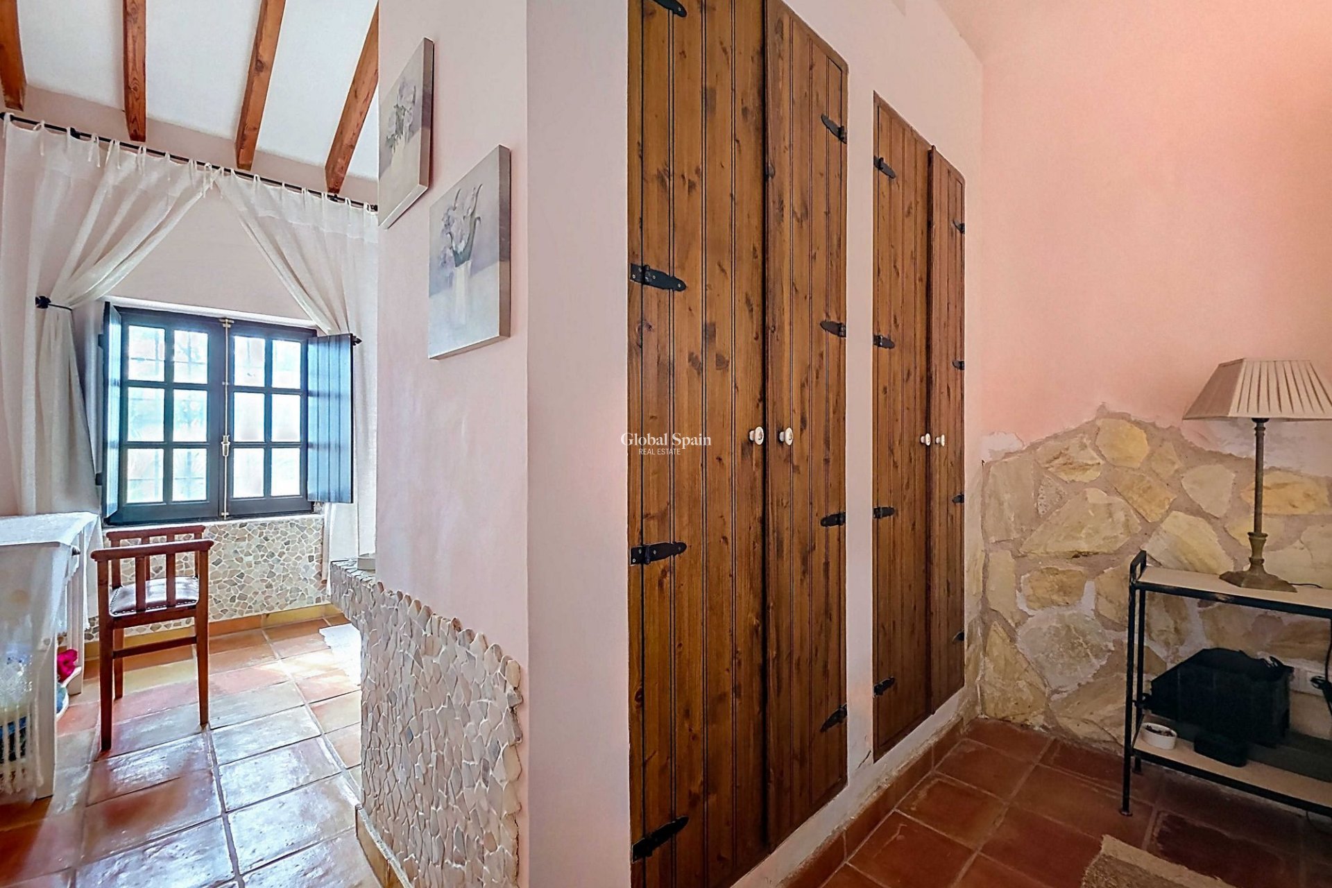 Wederverkoop - HUIS -
LA ALBERQUILLA - La Alberquilla