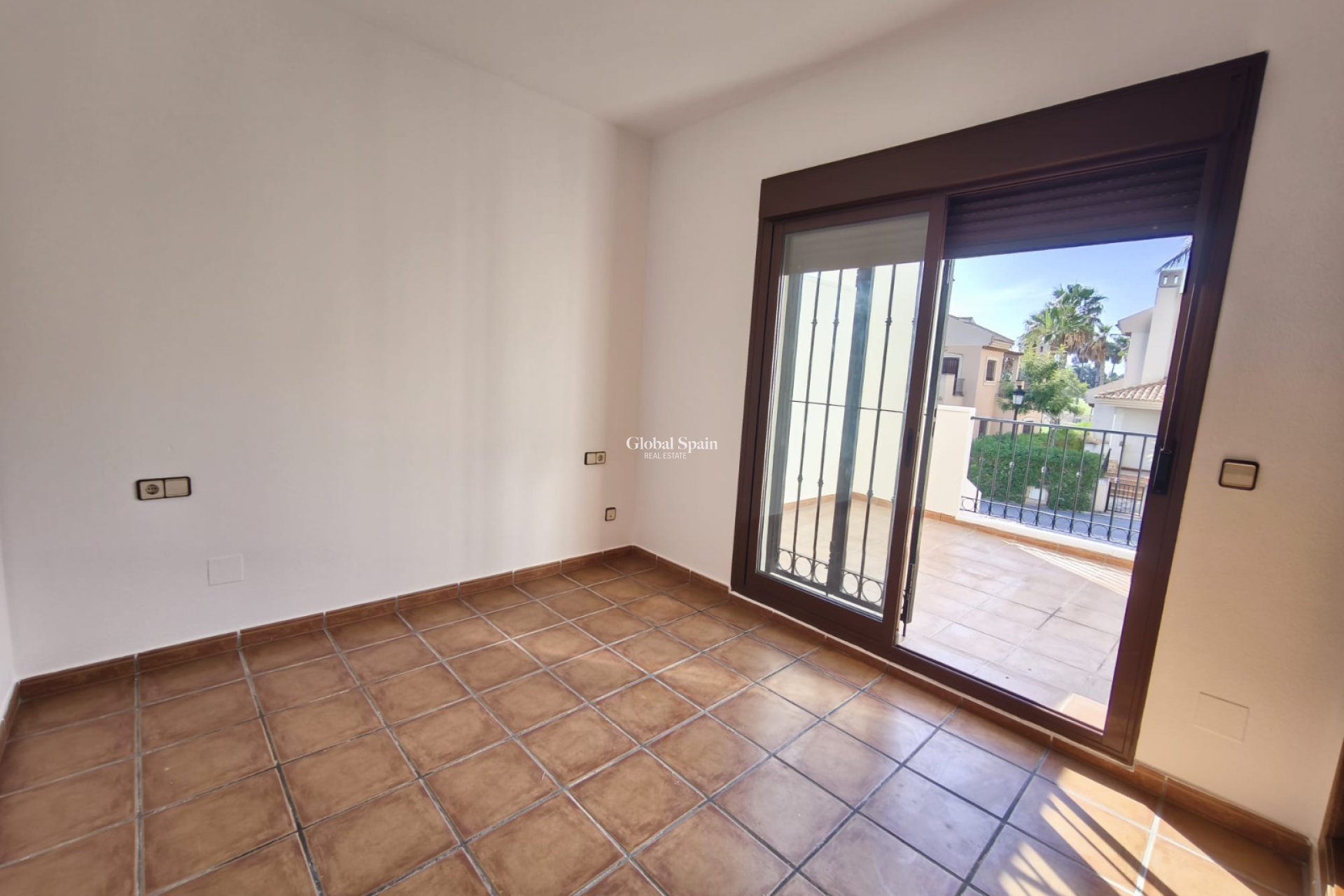 Wederverkoop - HUIS -
LA FINCA GOLF - Inland