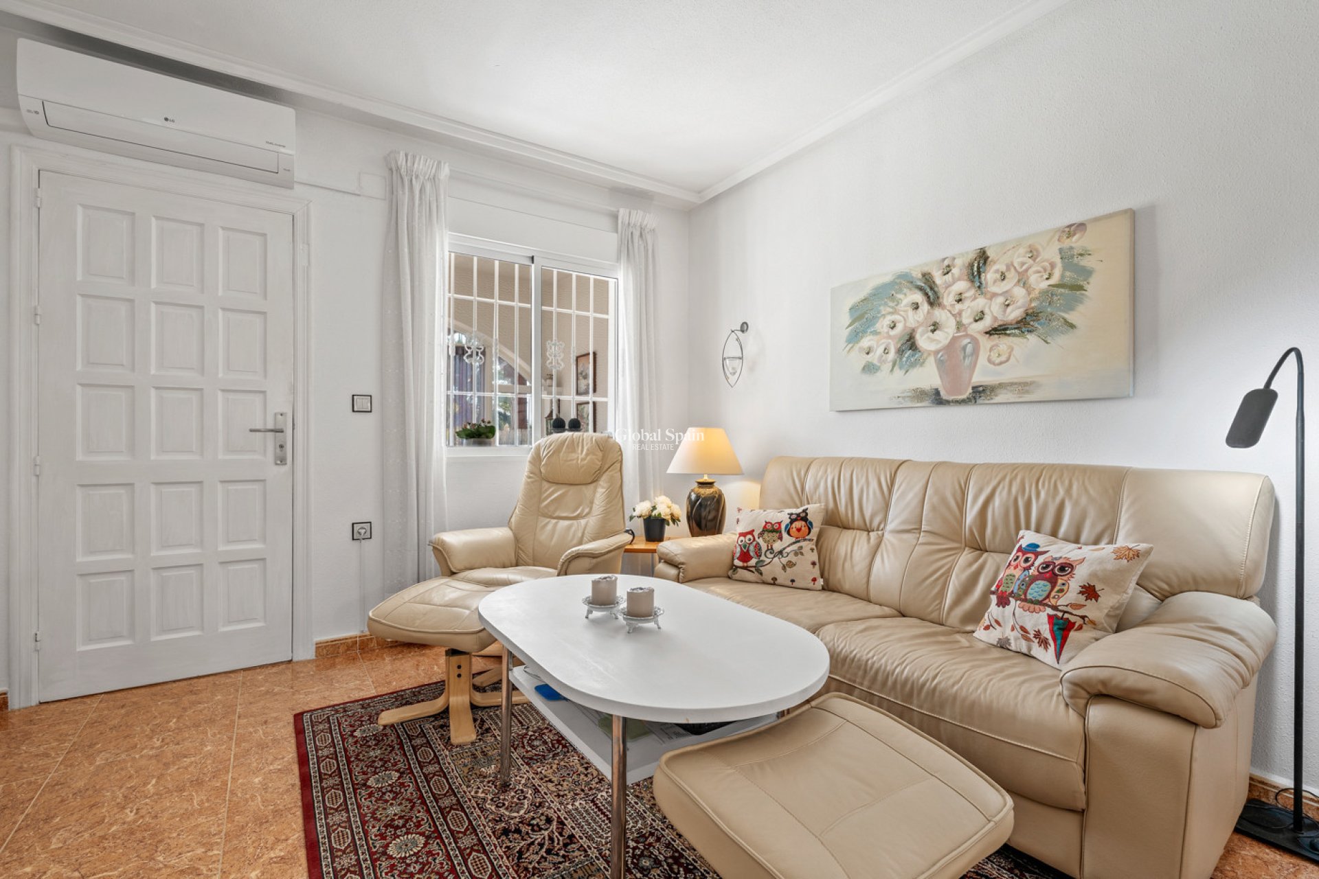 Wederverkoop - HUIS -
LA MARINA - Costa Blanca