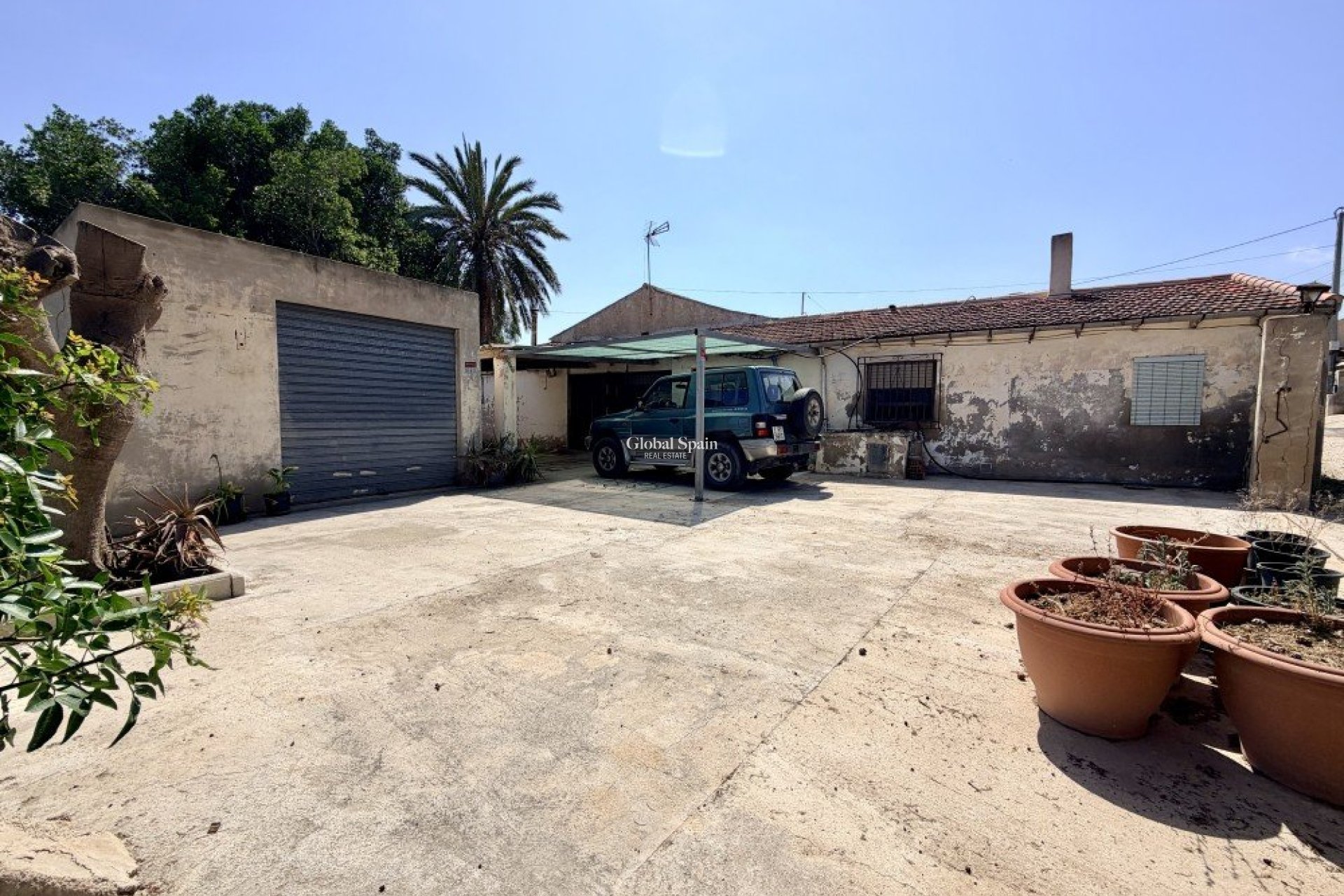 Wederverkoop - HUIS -
LA MARINA - Costa Blanca