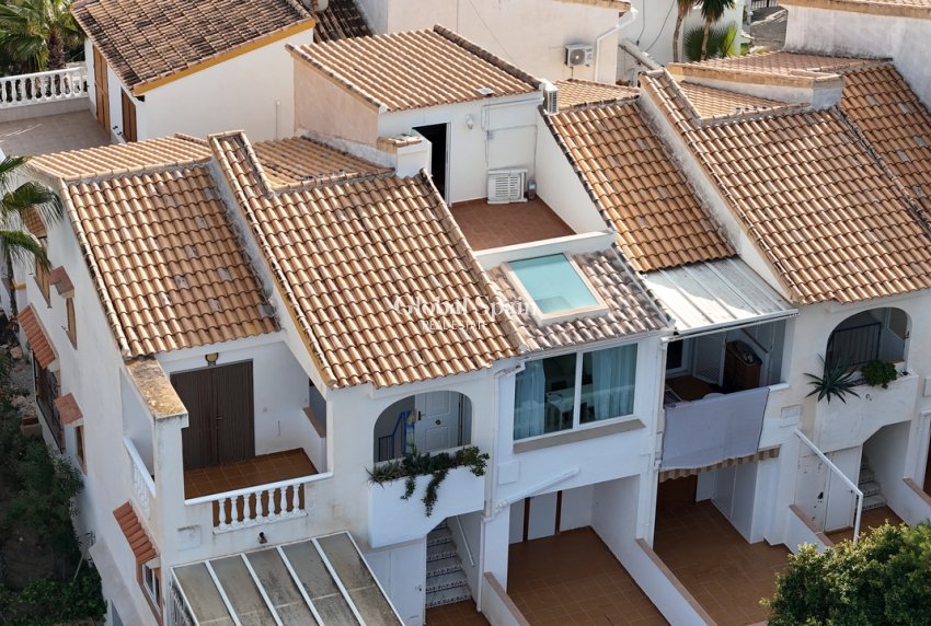 Wederverkoop - HUIS -
LA MATA - Costa Blanca