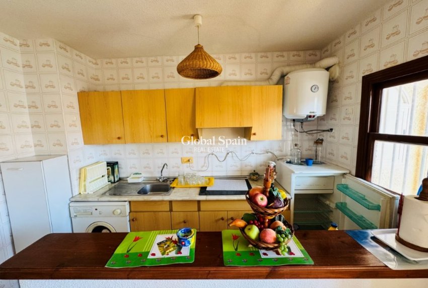 Wederverkoop - HUIS -
LA MATA - Costa Blanca