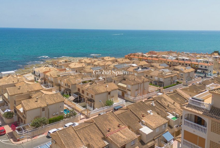 Wederverkoop - HUIS -
LA MATA - Costa Blanca