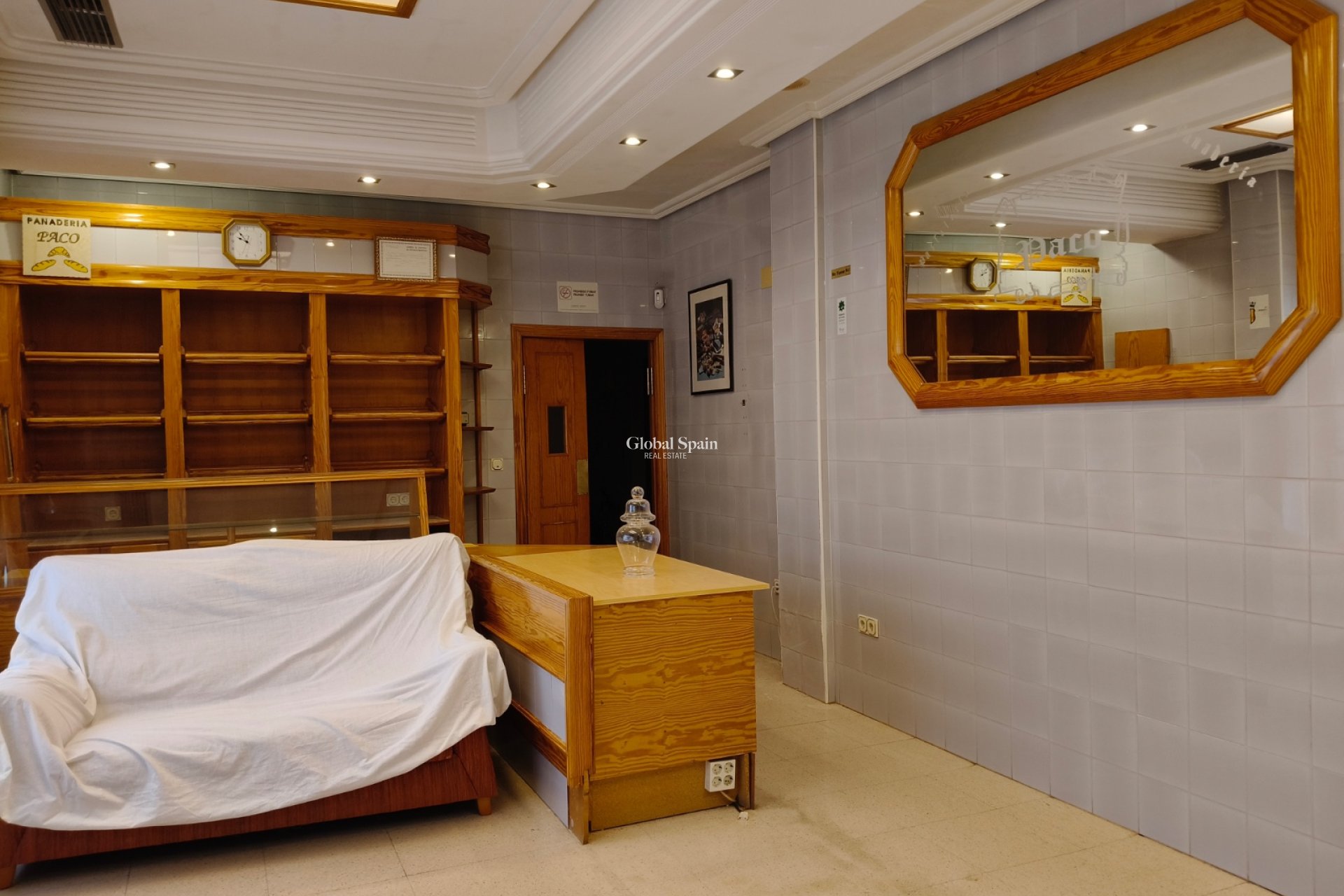 Wederverkoop - HUIS -
LA ROMANA - Inland