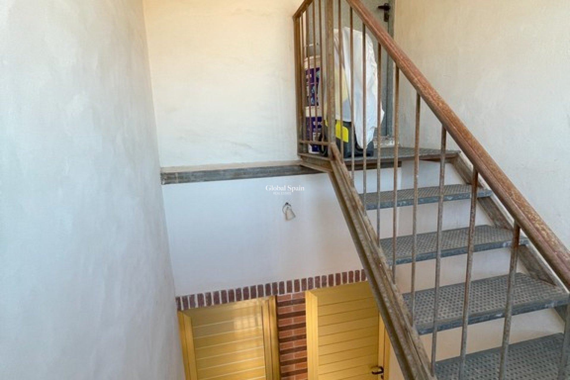 Wederverkoop - HUIS -
LA UNIÓN - Costa Calida