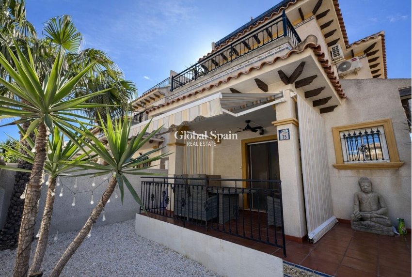 Wederverkoop - HUIS -
LA ZENIA - Costa Blanca