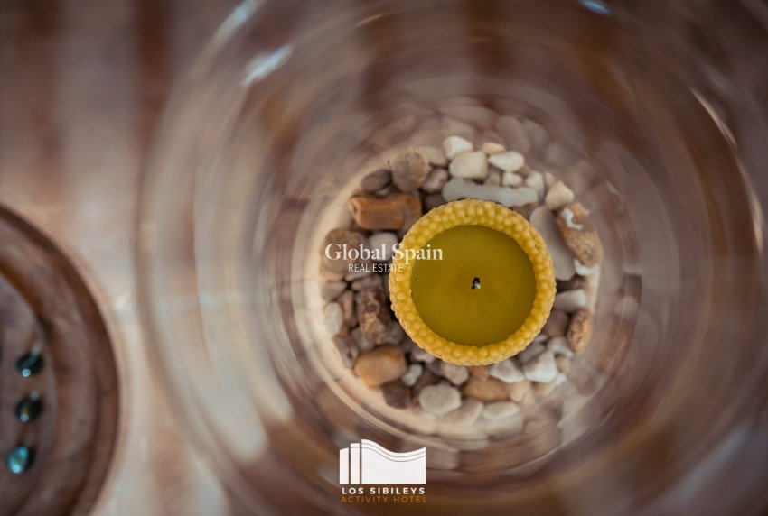 Wederverkoop - HUIS -
LORCA - Lorca