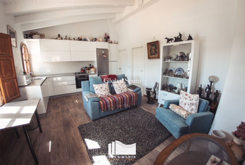 Wederverkoop - HUIS -
LORCA - Lorca