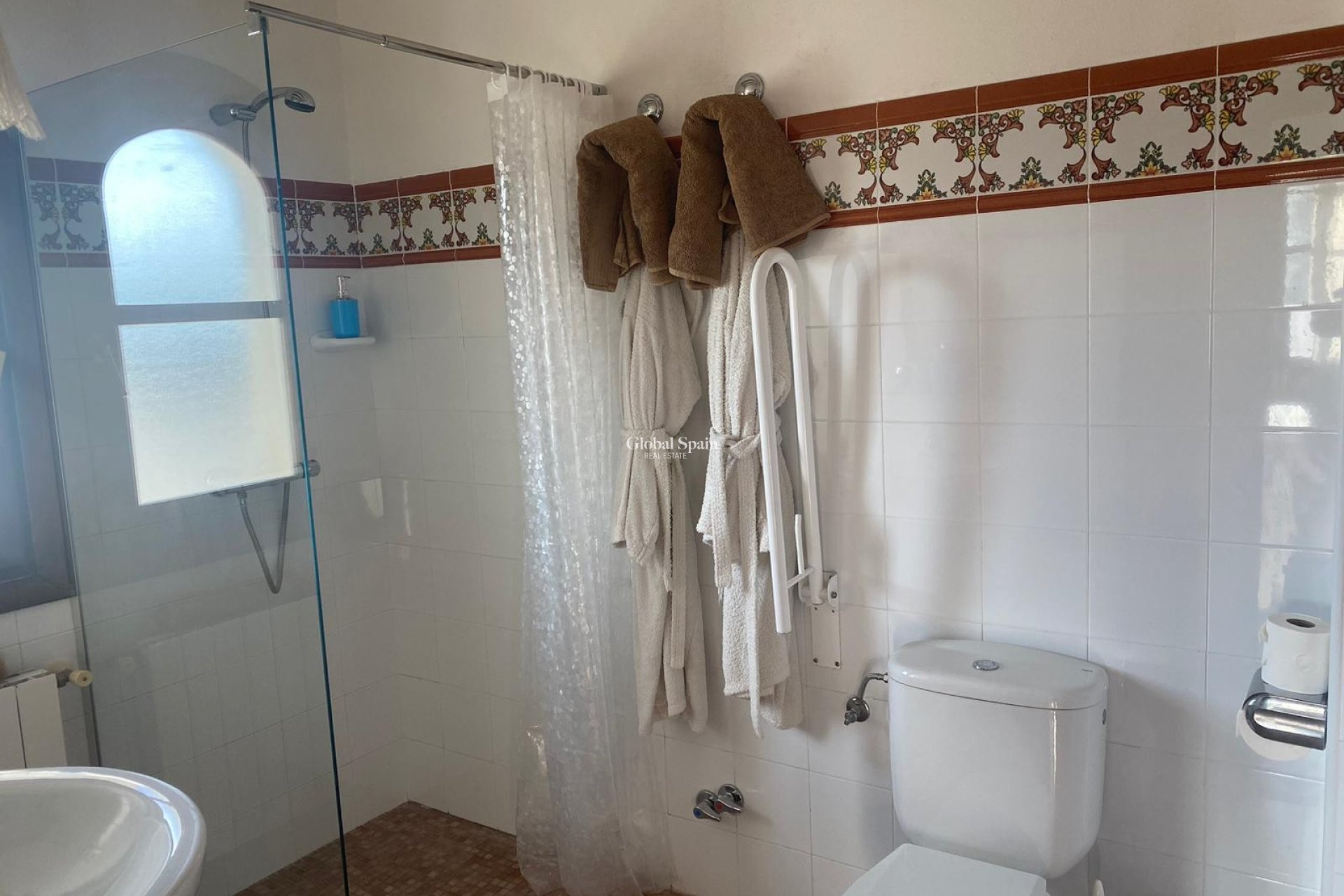 Wederverkoop - HUIS -
LORCA - Lorca