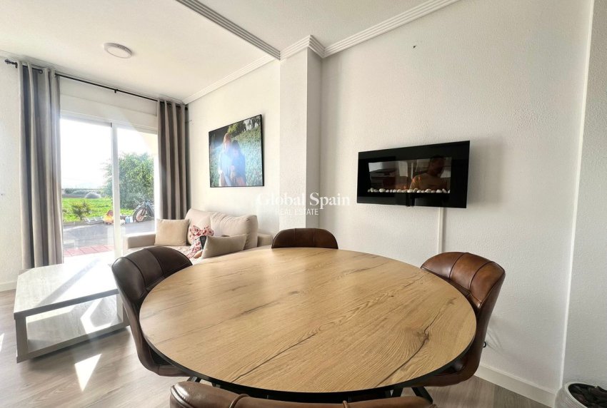 Wederverkoop - HUIS -
LOS ALCÁZARES