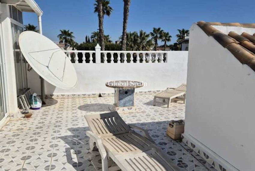 Wederverkoop - HUIS -
LOS ALCÁZARES