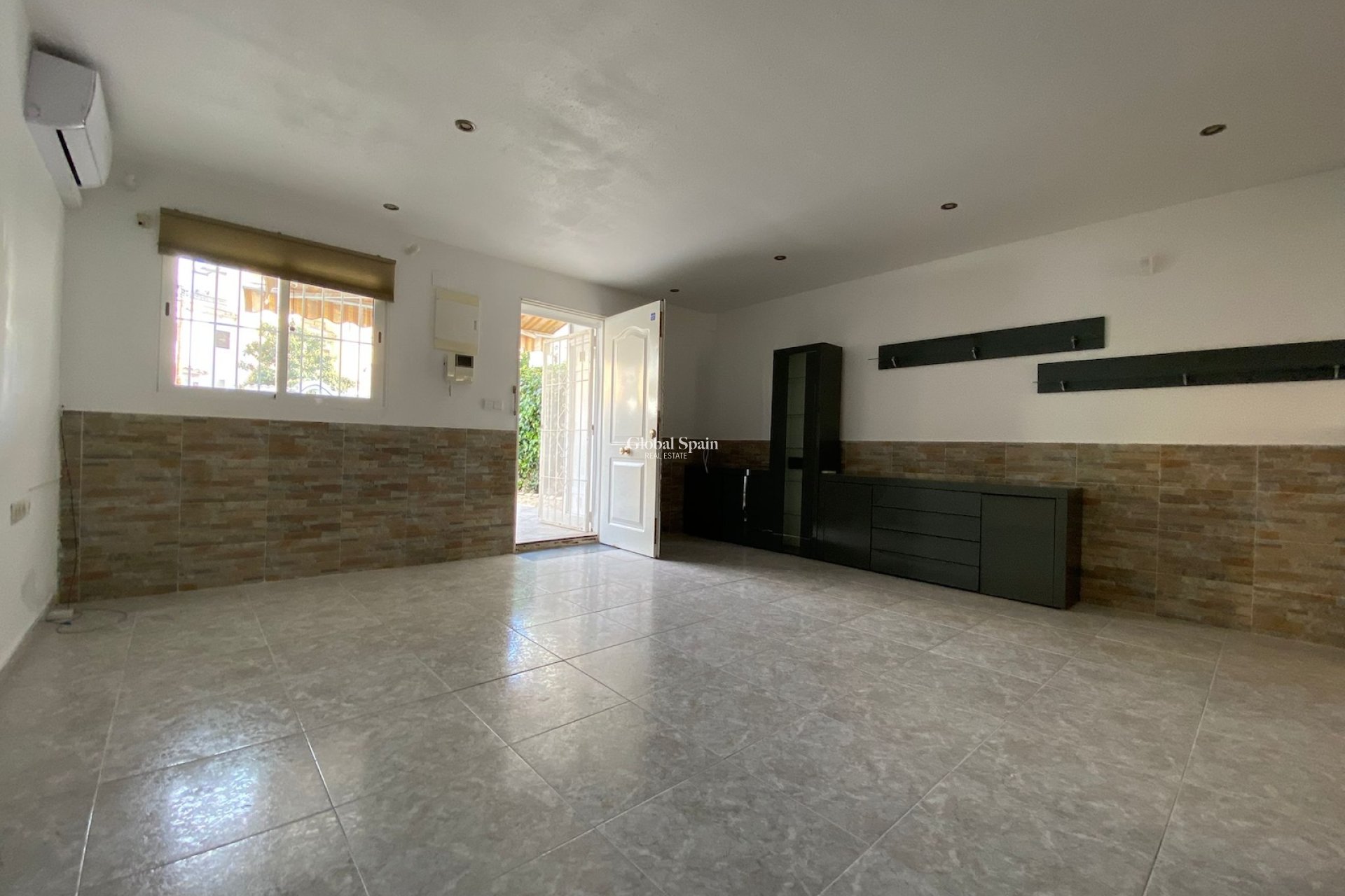 Wederverkoop - HUIS -
LOS BALCONES - LOS ALTOS - Costa Blanca